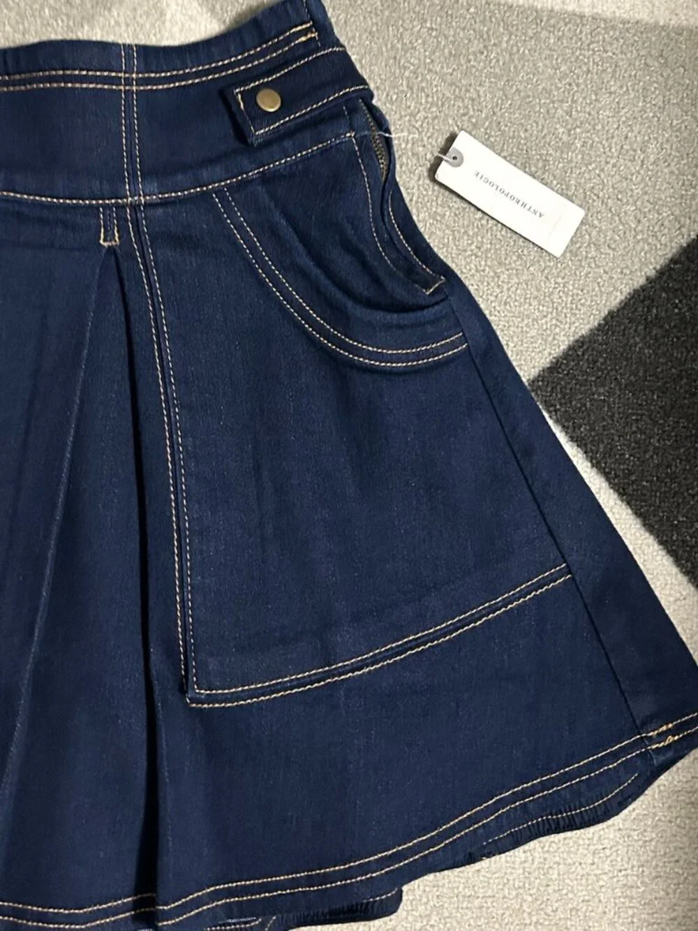 NWT Anthropologie Seamed Pleated Indigo Denim Mini Skirt Women's Size 2 - Picture 5 of 13